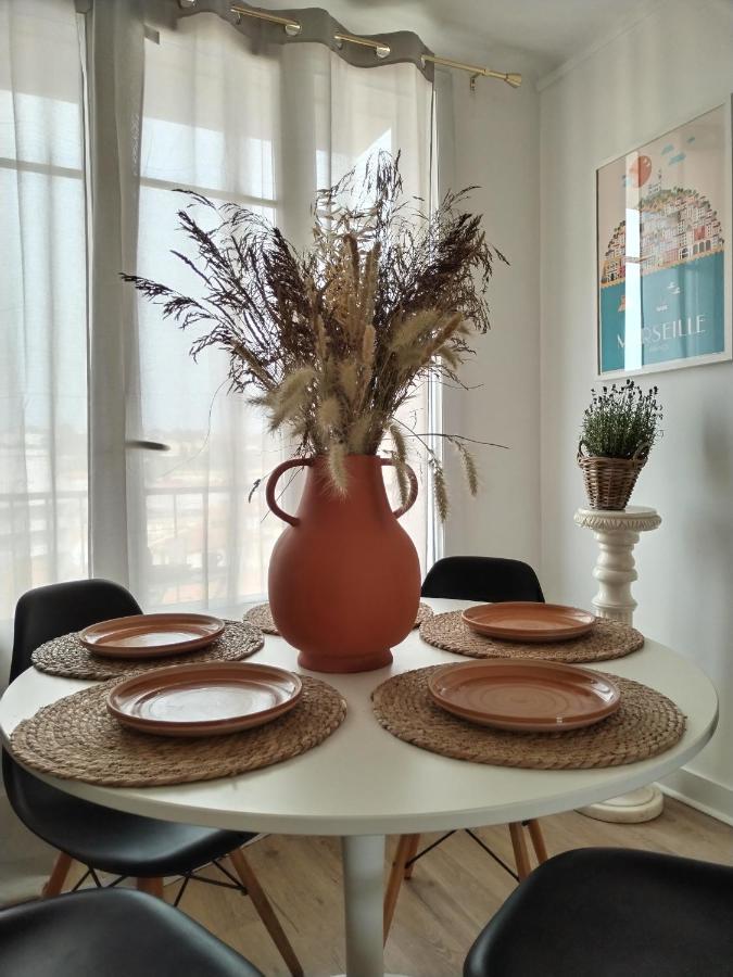 Massilia Calling Appartement Marseille Proche Metro Climatise Bien Decore 외부 사진