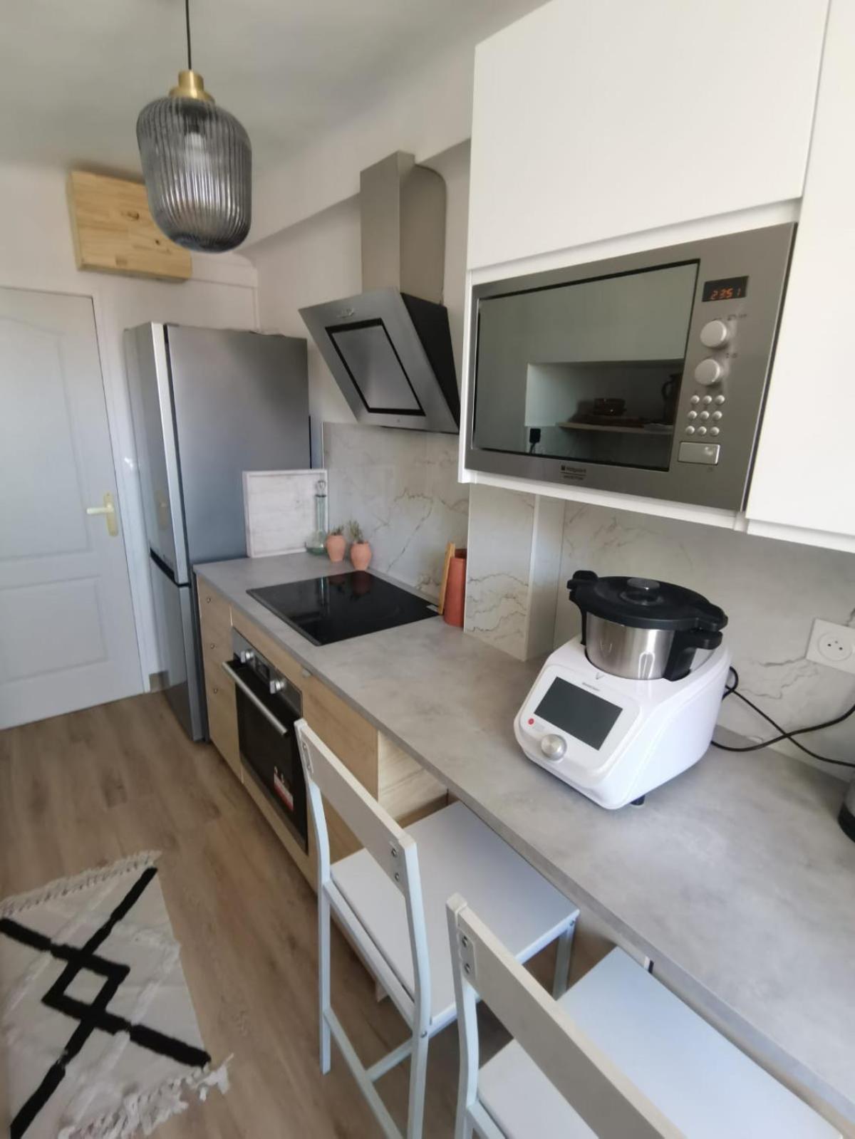 Massilia Calling Appartement Marseille Proche Metro Climatise Bien Decore 외부 사진